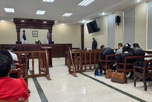 Exfuncionario acusado de corrupci&oacute;n exige devoluci&oacute;n de su celular o RD$7 millones al Estado