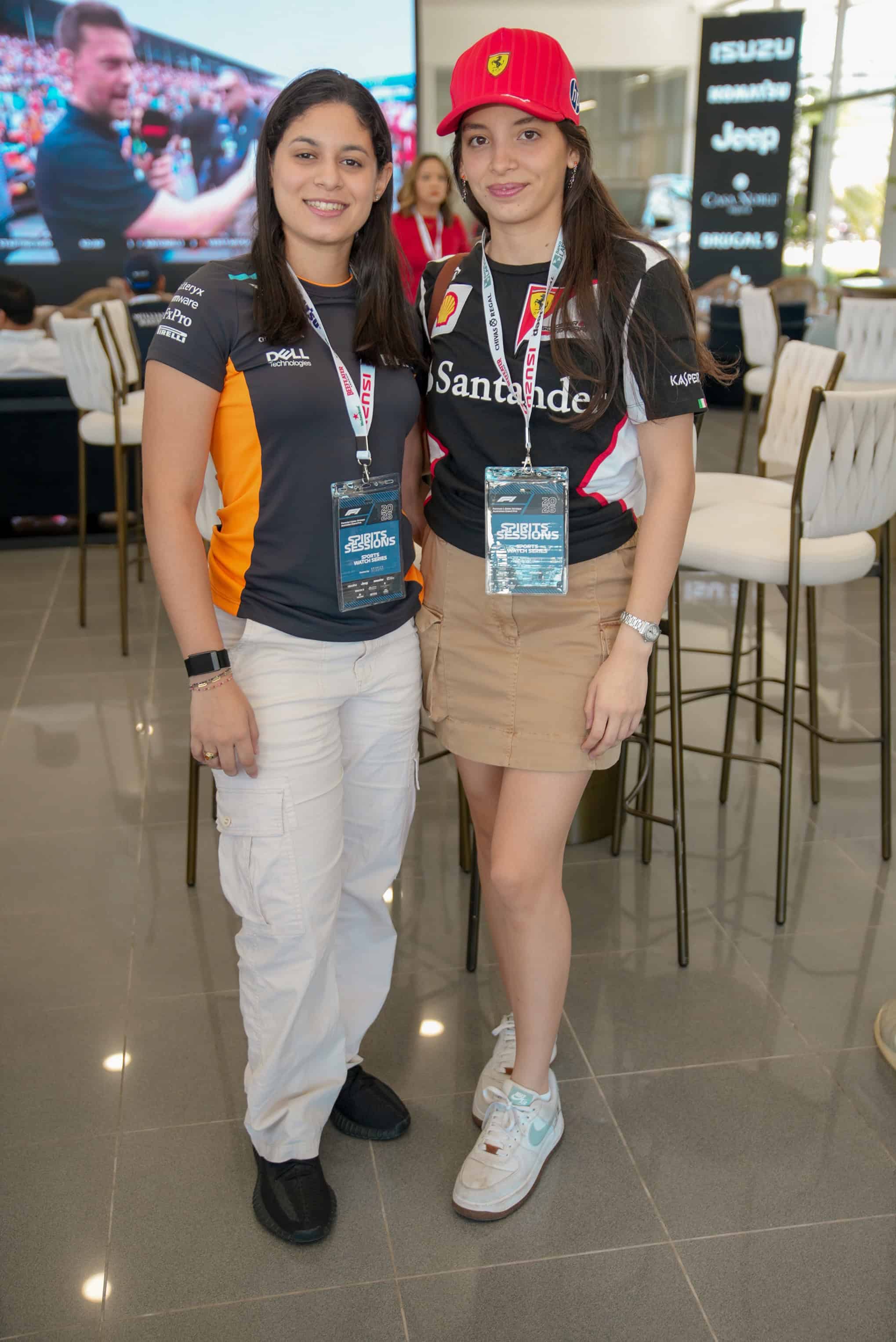 Patricia Bulus y María Paz Ibarra.
