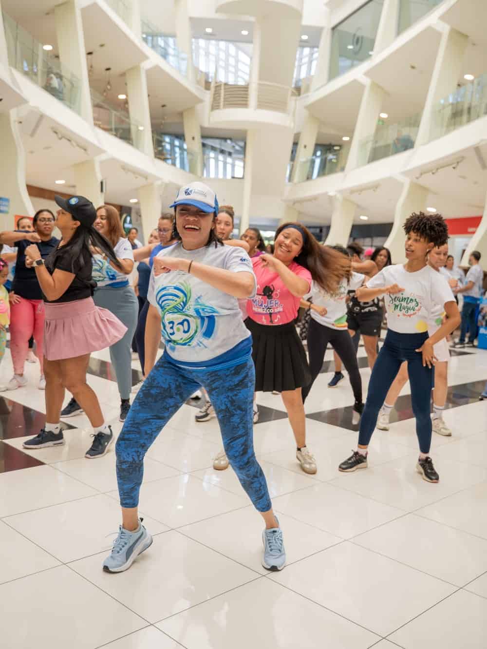 El Zumbathon Bienestar 360 reuni&oacute; a un gran n&uacute;mero de clientes y relacionados de M. Ferm&iacute;n & Asociados.