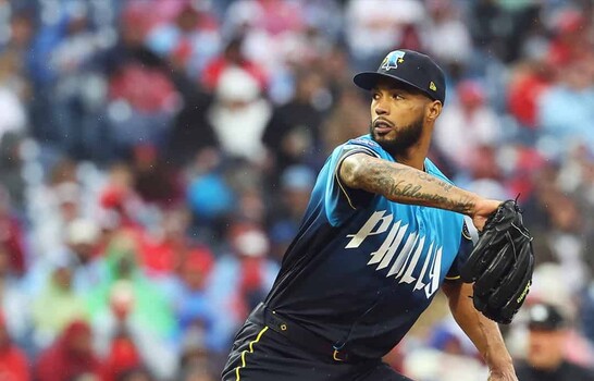 Cristopher S&aacute;nchez est&aacute; a 2.2 innings de convertir su racha en la tercera mejor de la historia