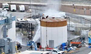 Emergencia por fuga qu&iacute;mica de tanque en California mantiene a 50,000 personas evacuadas