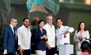 Inauguran moderna planta de varillas en San Pedro de Macor&iacute;s