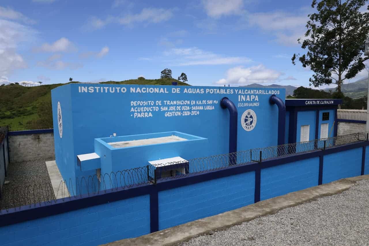 El acueducto beneficiar&aacute; a m&aacute;s de 56,000 personas.