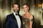 La boda de un hijo de Trump fue financiada por un oligarca ruso La boda de un hijo de Trump fue financiada por un oligarca ruso