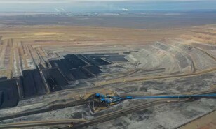 Las autoridades chinas rebajan a 82 los muertos en la explosi&oacute;n de la mina de Liushenyu