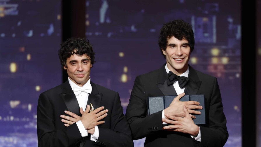Cannes encumbra a los Javis con el Premio de Dirección y da segunda Palma de Oro a Mungiu Cannes encumbra a los Javis con el Premio de Dirección y da segunda Palma de Oro a Mungiu