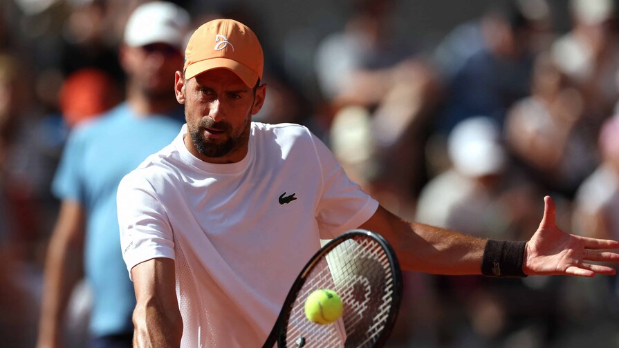 Djokovic mantiene la ambición en Roland Garros, pese a su cuerpo maltrecho Djokovic mantiene la ambición en Roland Garros, pese a su cuerpo maltrecho