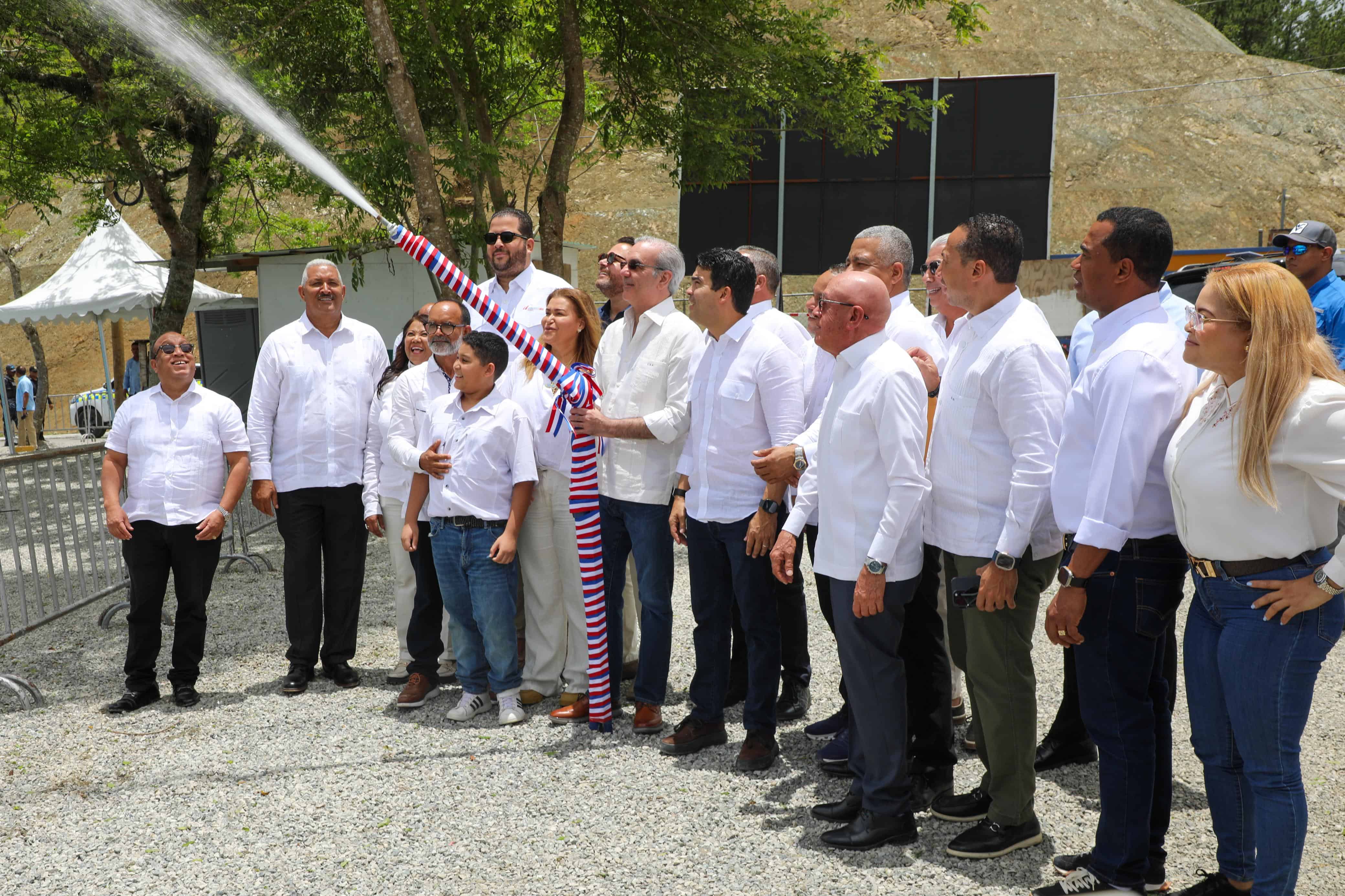 Presidente Luis Abinader y Wellington Arnaud