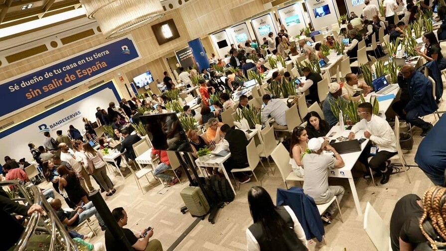 Banreservas cierra feria inmobiliaria en Madrid con financiamientos por más de RD$3,798 millones Banreservas cierra feria inmobiliaria en Madrid con financiamientos por más de RD$3,798 millones