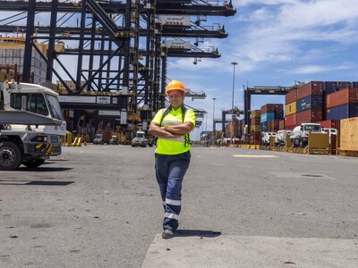 Del barrio al puerto, la mujer que desafió los prejuicios en DP World