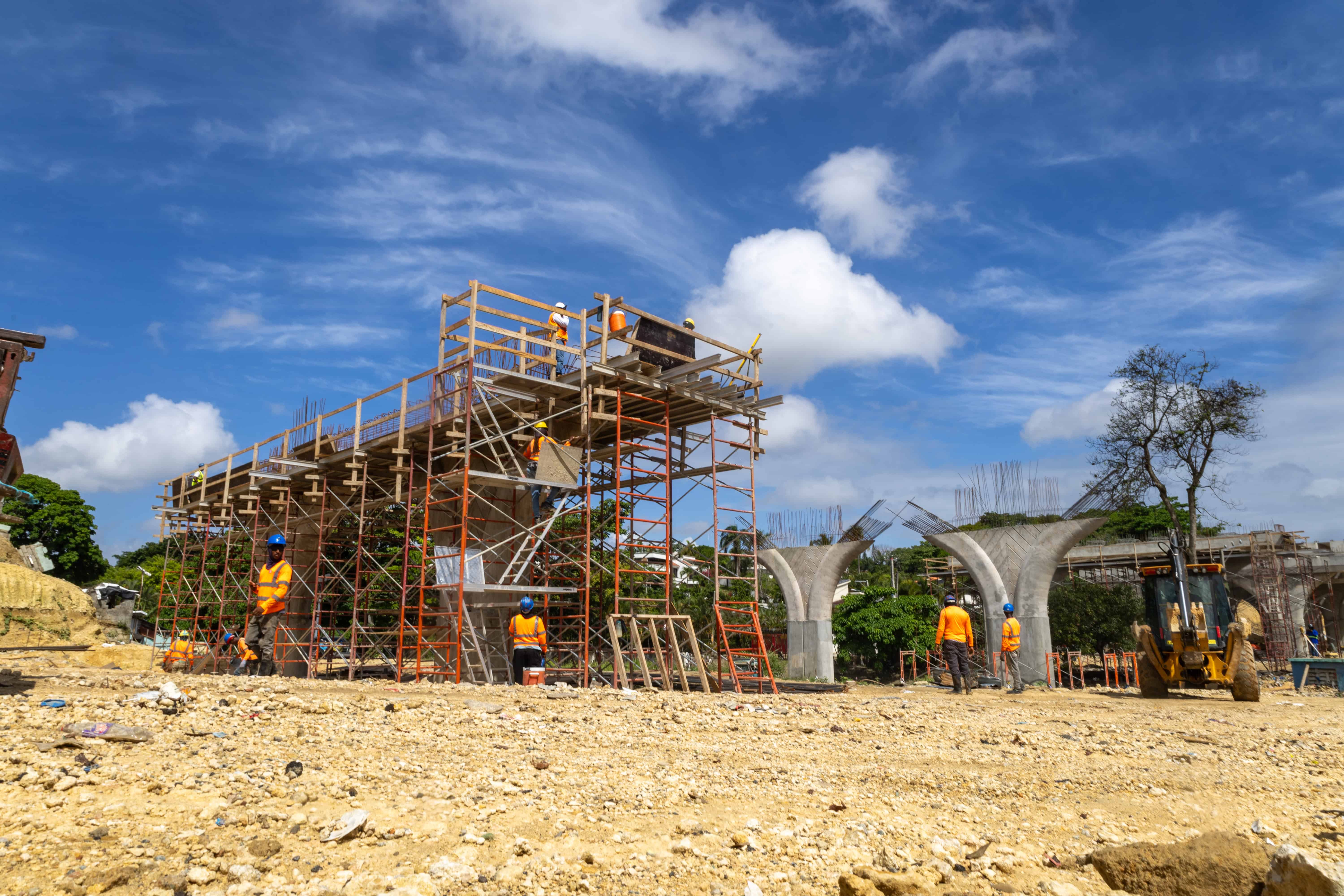 Parte del puente que conectar&aacute; con el t&uacute;nel. 