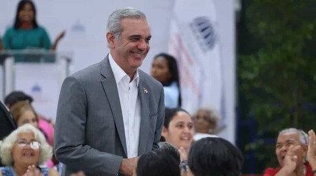 Abinader cierra su sexto a&ntilde;o de gobierno con 55.5 % de aprobaci&oacute;n, seg&uacute;n AtlasIntel