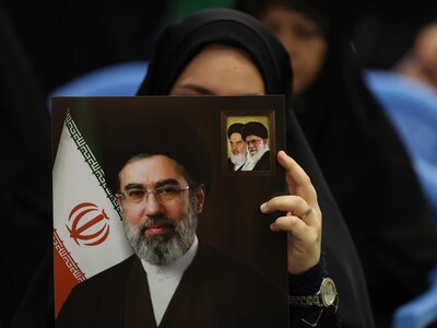Irán dice que Mojtaba Jamenei solo sufrió heridas "superficiales"