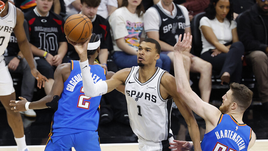 Spurs igualan la final del Oeste ante Thunder con descomunal Wembanyama Spurs igualan la final del Oeste ante Thunder con descomunal Wembanyama