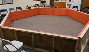 Arrestan a 100 personas por presunta red de peleas de gallos en Connecticut