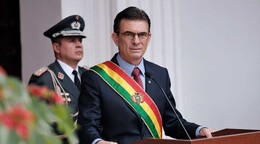 El presidente de Bolivia reducir&aacute; su salario y el de ministros en un 50 %, en medio de conflictos