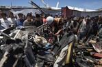 Al menos 16 muertos en el Líbano tras una intensificación de los ataques israelíes Al menos 16 muertos en el Líbano tras una intensificación de los ataques israelíes