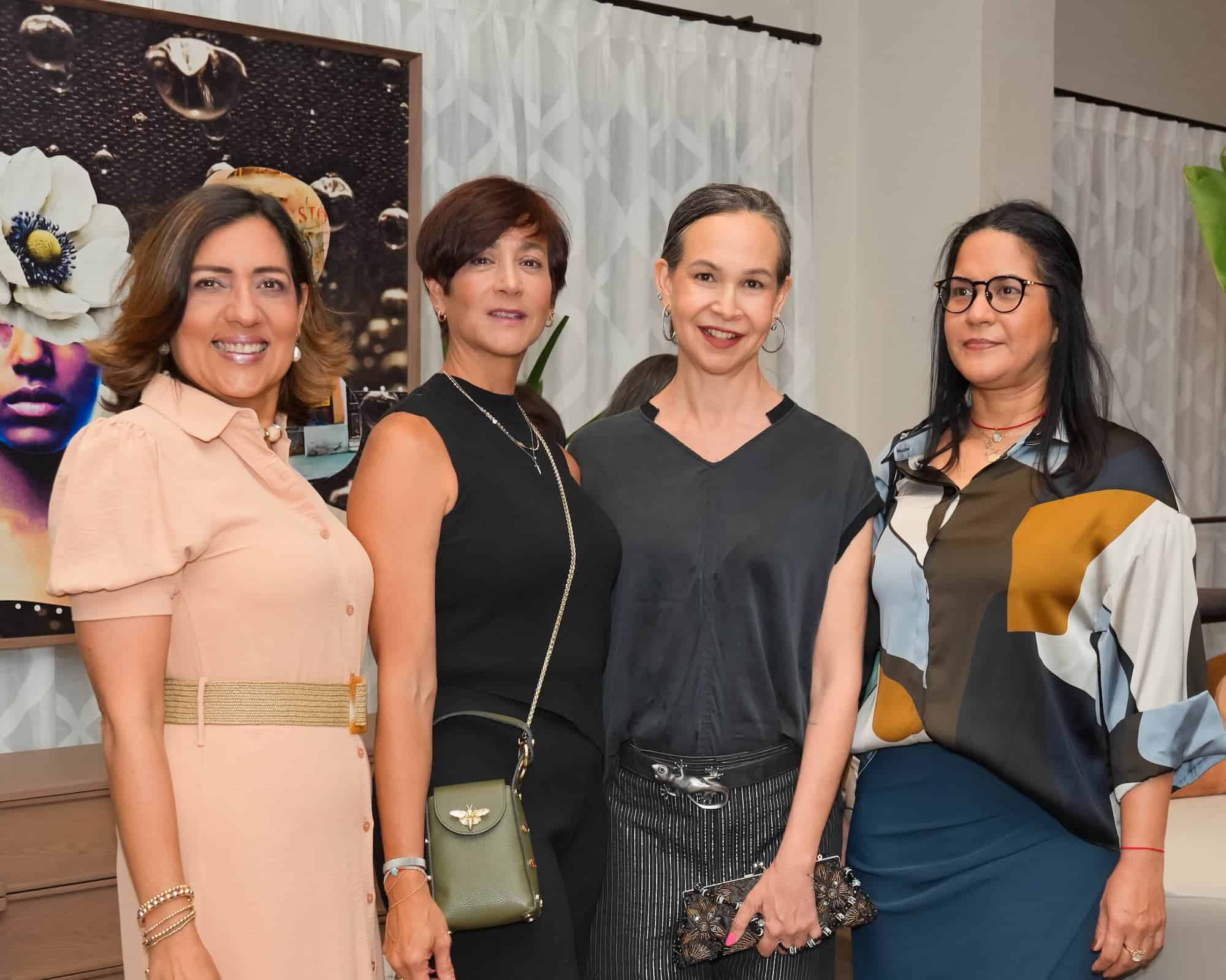 Michelle Alonso, Tuty de Zouain, Ali Álvarez y Martina Fernández.