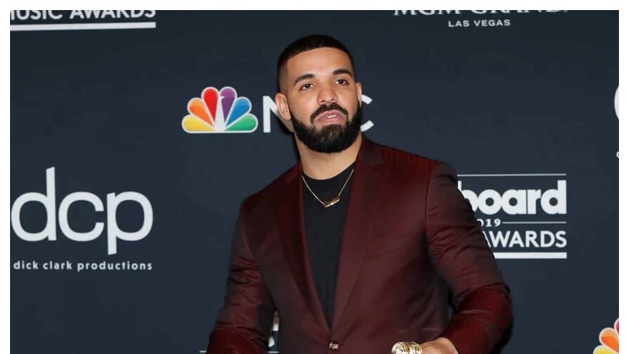 Drake destrona a Michael Jackson como el solista con más números 1 de la historia en Billboard Drake destrona a Michael Jackson como el solista con más números 1 de la historia en Billboard