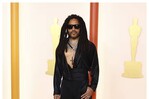 Lenny Kravitz celebra sus 62 años convertido en un ícono del rock que parece no envejecer Lenny Kravitz celebra sus 62 años convertido en un ícono del rock que parece no envejecer
