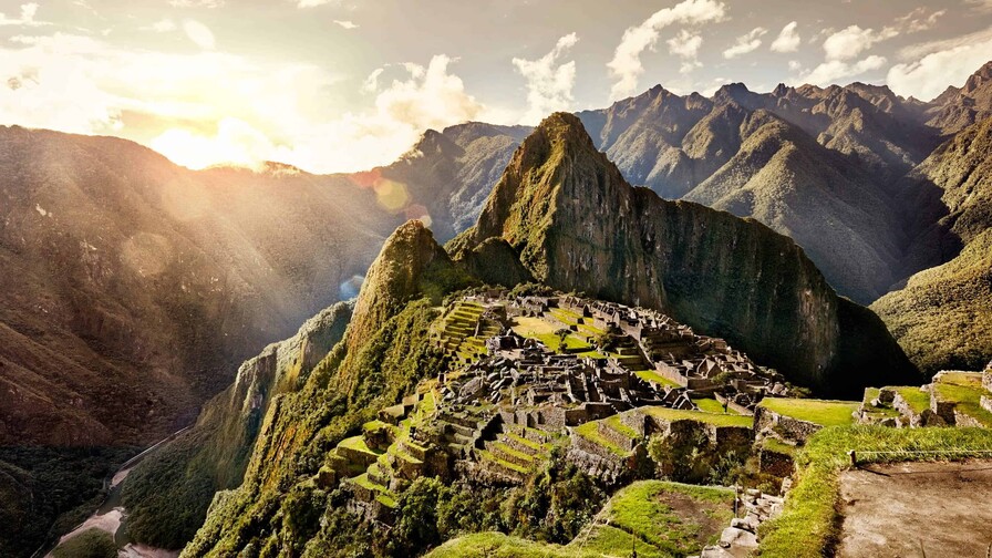 Machu Picchu, en riesgo de dejar de ser maravilla del mundo Machu Picchu, en riesgo de dejar de ser maravilla del mundo