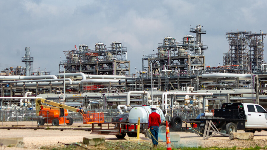El petróleo repunta tras recrudecimiento de tensiones en Oriente Medio El petróleo repunta tras recrudecimiento de tensiones en Oriente Medio