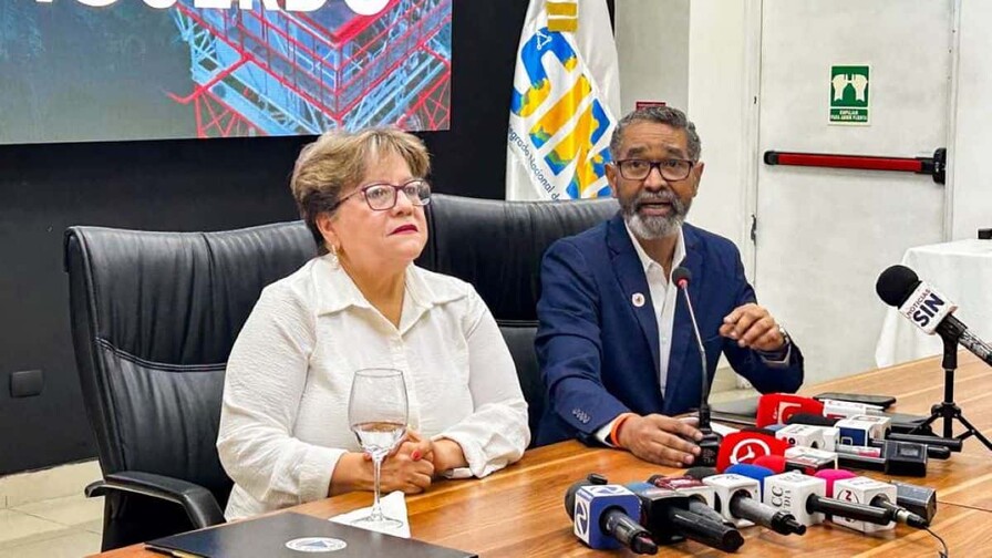 Defensa Civil y el Indomet firman acuerdo para fortalecer el Sistema de Alerta Temprana en el país Defensa Civil y el Indomet firman acuerdo para fortalecer el Sistema de Alerta Temprana en el país
