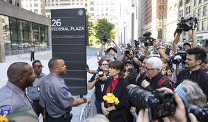 Denuncian ante juez en Nueva York detenci&oacute;n inhumana de inmigrantes en 26 Federal Plaza