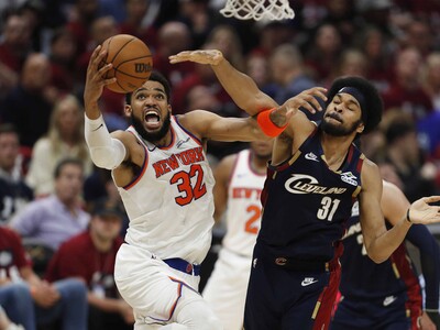 El sacrificio de Towns que capitalizan los Knicks rumbo a la final