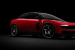 Ferrari introduce su primer eléctrico de cinco plazas, pero las acciones se desploman un 8% Ferrari introduce su primer eléctrico de cinco plazas, pero las acciones se desploman un 8%