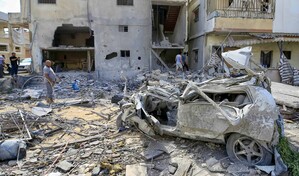 Israel contin&uacute;a sus ataques contra el sur del L&iacute;bano y mata al menos a otras dos personas