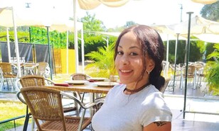 Dominicana adoptada en Espa&ntilde;a reaparece tras encontrar a su familia biol&oacute;gica y responde dudas