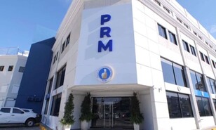PRM modifica sus estatutos y allana el camino para una eventual presidencia de Abinader