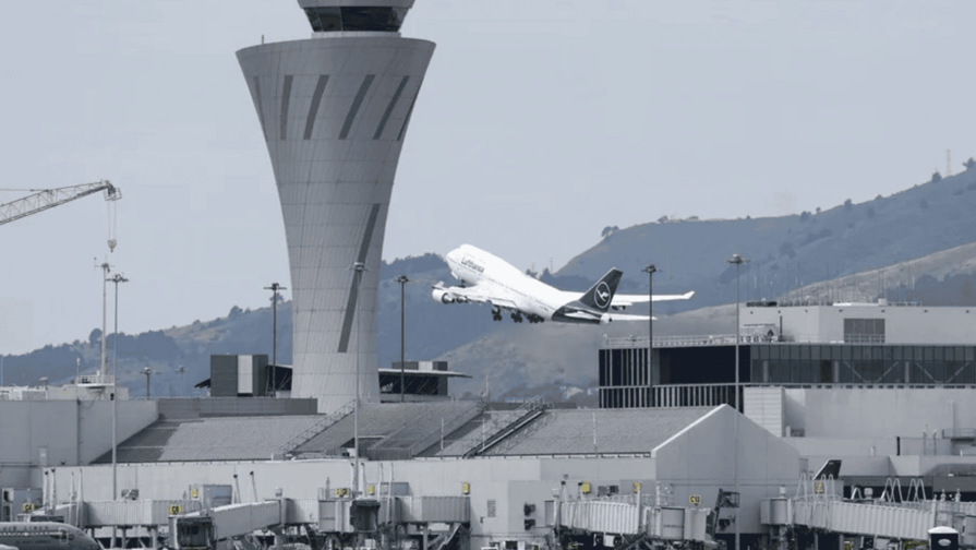 EE. UU. medita bloquear entrada de extranjeros en aeropuertos de ciudades santuario EE. UU. medita bloquear entrada de extranjeros en aeropuertos de ciudades santuario