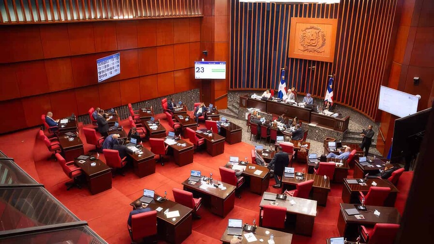 Senado aprueba en primera lectura proyecto modifica ley de partidos en relación a dinero ilícito Senado aprueba en primera lectura proyecto modifica ley de partidos en relación a dinero ilícito