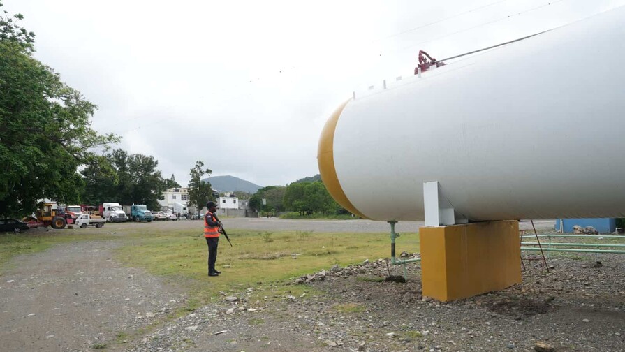Industria y Comercio clausura dos envasadoras de gas en San José de Ocoa por fallas de seguridad Industria y Comercio clausura dos envasadoras de gas en San José de Ocoa por fallas de seguridad
