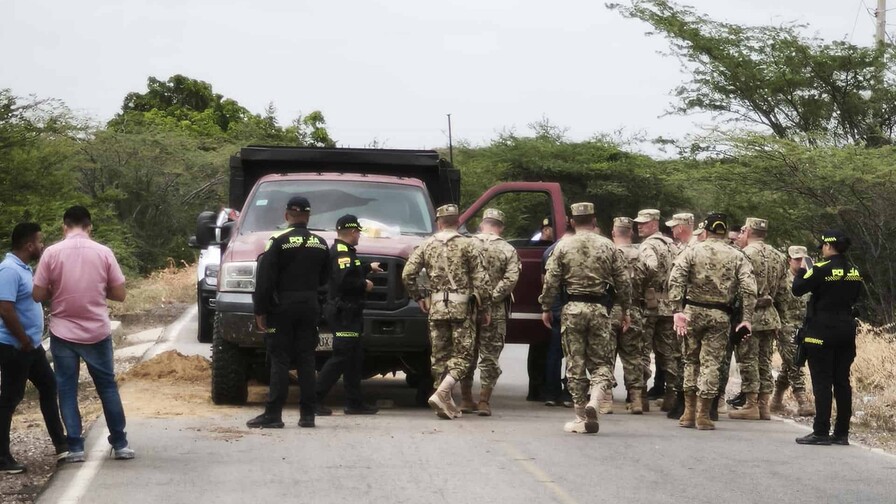 Enfrentamiento entre guerrillas deja 48 muertos en Colombia Enfrentamiento entre guerrillas deja 48 muertos en Colombia