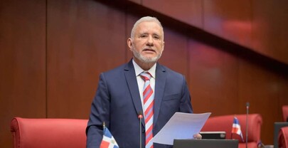 "Salimos de &eacute;l", "le hizo un favor al partido": el j&uacute;bilo en el PRM por renuncia de Antonio Taveras