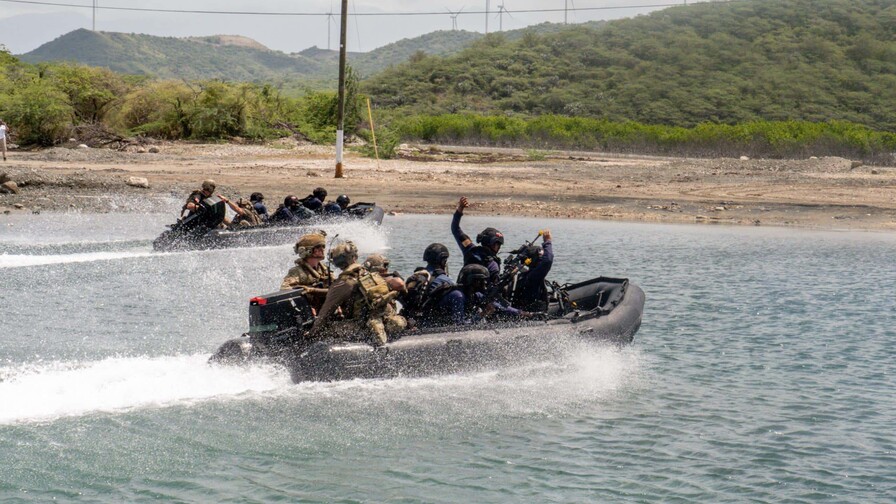 La Armada Dominicana refuerza capacidades con entrenamientos conjuntos con EE. UU. La Armada Dominicana refuerza capacidades con entrenamientos conjuntos con EE. UU.
