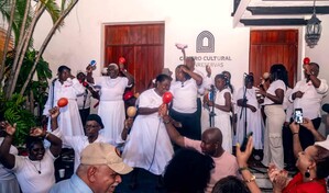 Los congos de Villa Mella llevan su espiritualidad al Centro Cultural Banreservas