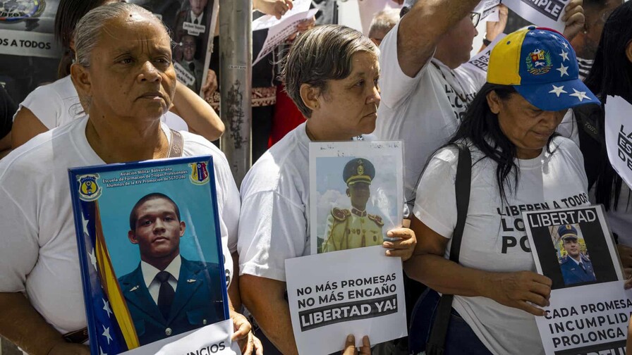 Familiares denuncian que Fiscalía incumple acuerdos sobre presos políticos en Venezuela Familiares denuncian que Fiscalía incumple acuerdos sobre presos políticos en Venezuela