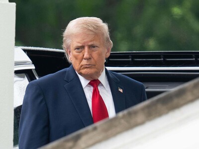 Donald Trump advierte EE. UU. atacará "muy duro" a Irán está