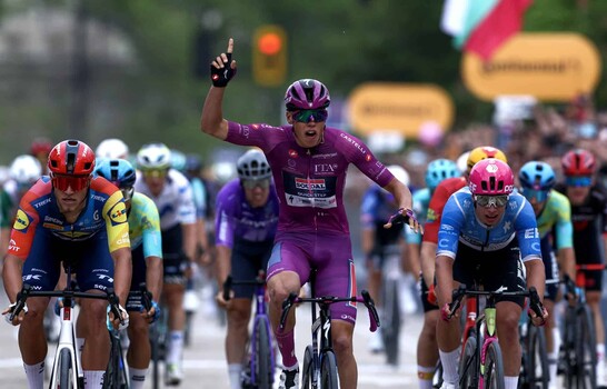 El franc&eacute;s Paul Magnier se impone en el esprint de la etapa 18 del Giro de Italia