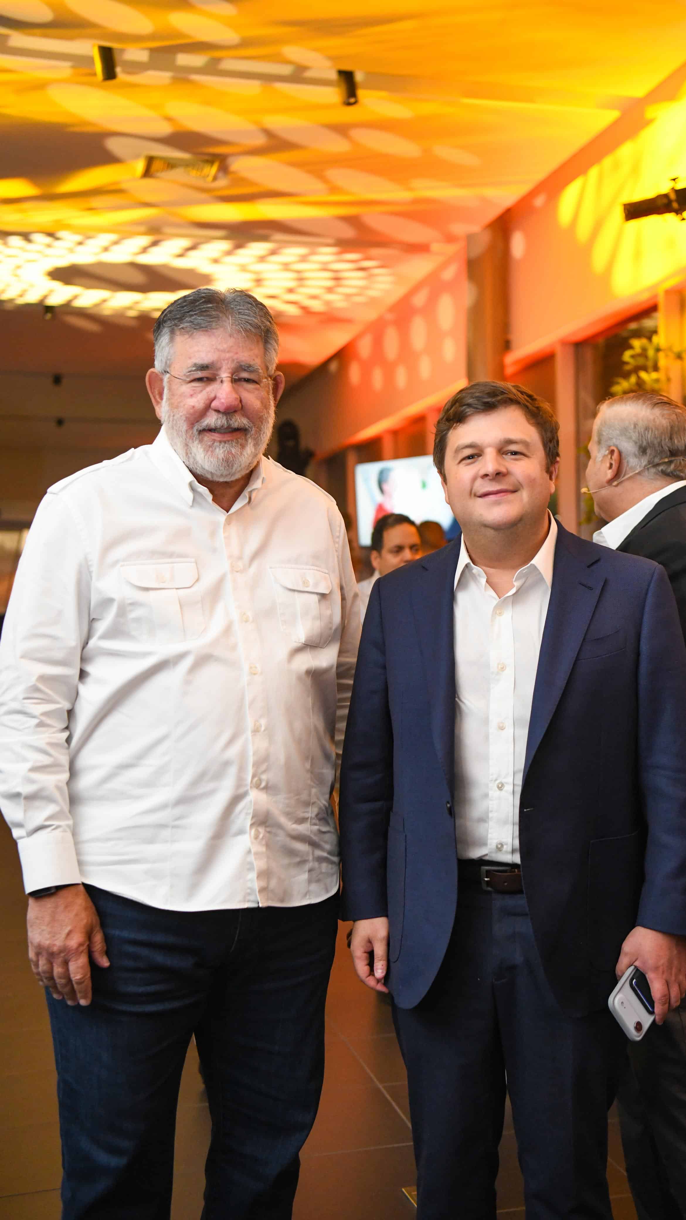 Víctor Díaz Rua y Manuel Peynado.