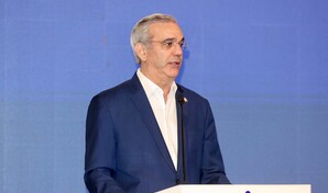 Abinader conserva aprobaci&oacute;n, pero su gabinete queda por debajo, de acuerdo encuesta de ACD Media