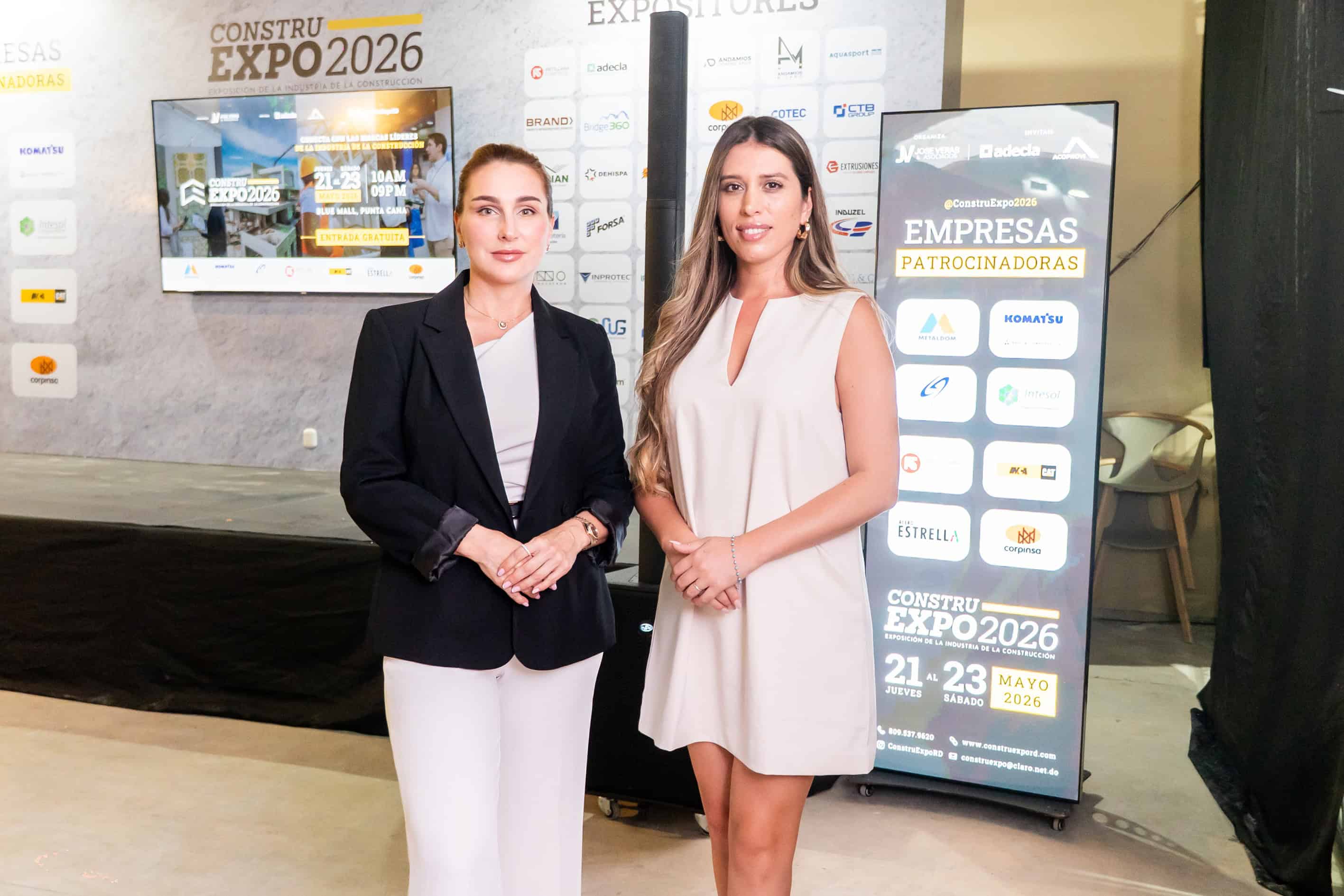 Anna Gladysheva y Priscila Bravo.