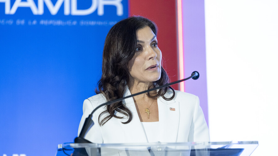 Embajadora de EE. UU. rechaza manipulación política de procesos judiciales tras polémica por visas Embajadora de EE. UU. rechaza manipulación política de procesos judiciales tras polémica por visas
