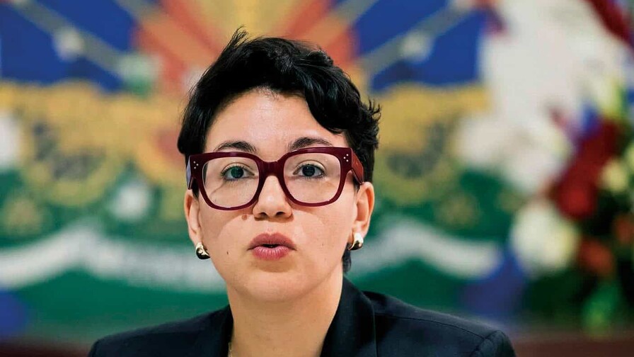 La máscara caída de Dominique Dupuy: de la retórica sinuosa al escándalo de la Unesco La máscara caída de Dominique Dupuy: de la retórica sinuosa al escándalo de la Unesco