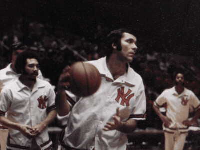 Jerry Lucas ve similitudes entre sus Knicks de 1973 y los de ahora