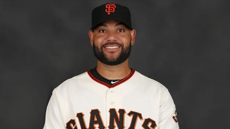 Héctor Borg no seguirá como coach de tercera de los GIgantes Héctor Borg no seguirá como coach de tercera de los GIgantes